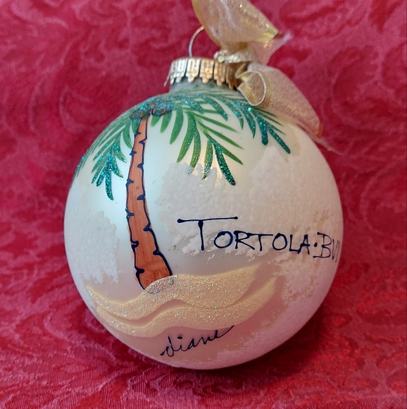 Eliane Palm Tree Christmas Ornament - Picture 5 of 6